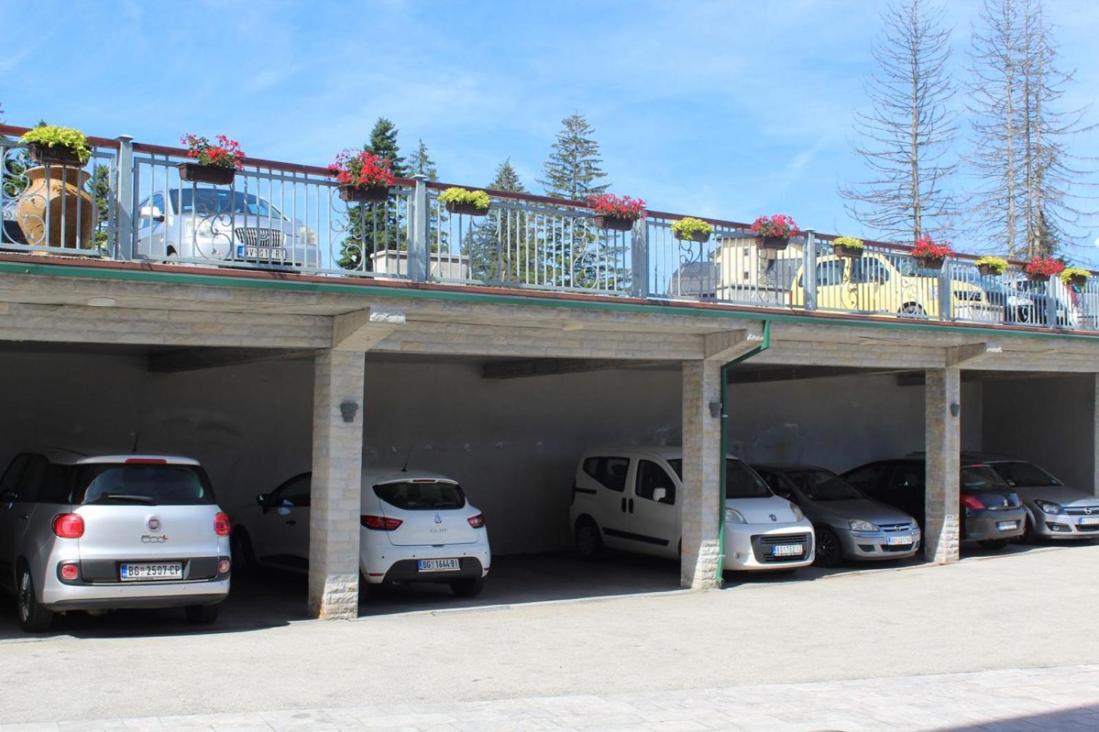 In Hotel Zlatar Ex Zlatarski Biseri Nova Varoš Eksteriør bilde
