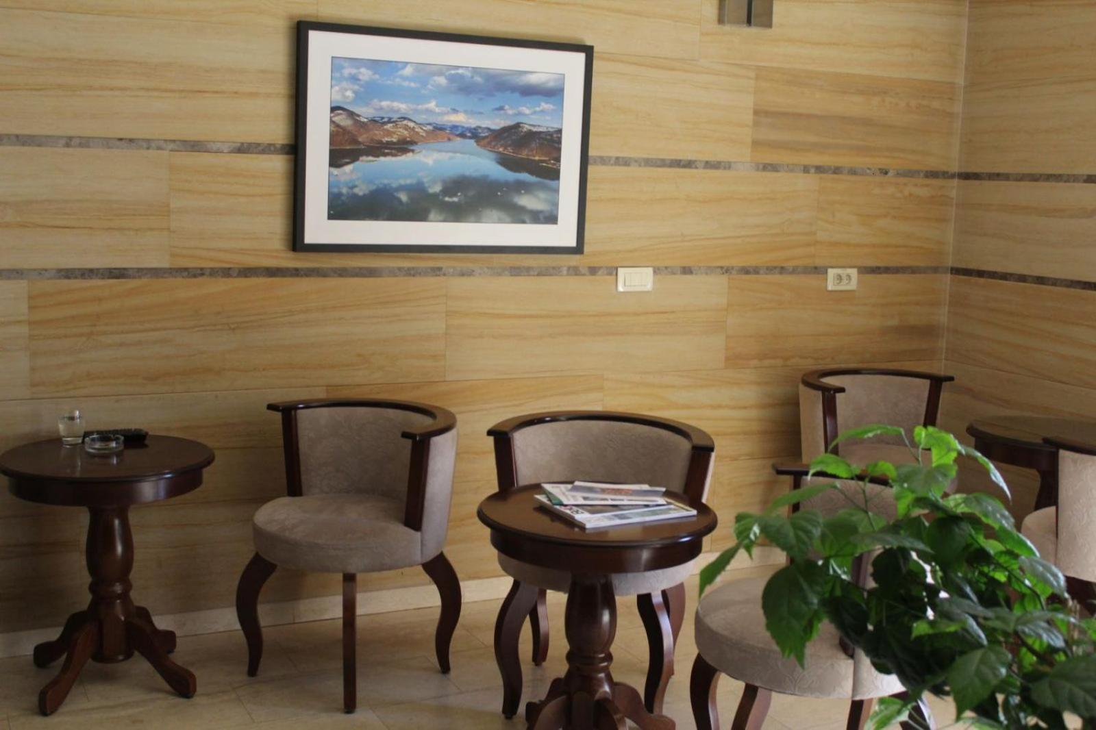 In Hotel Zlatar Ex Zlatarski Biseri Nova Varoš Eksteriør bilde